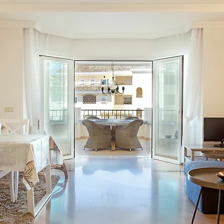 Apartment Luxury Elviria, Marbella