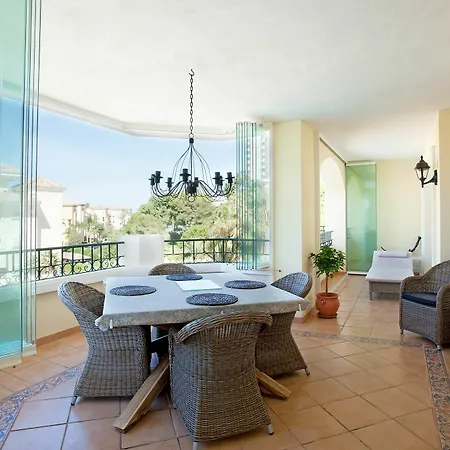 Luxury Elviria, *