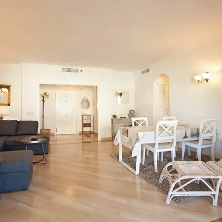Luxury Elviria, Apartment *