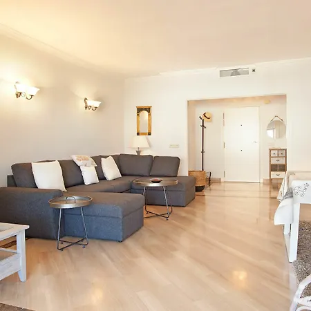 Luxury Elviria, *